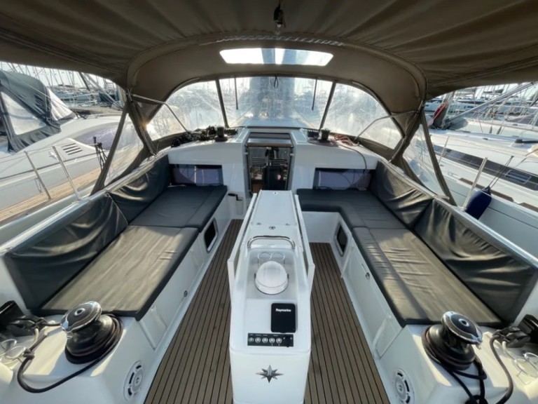Jeanneau Sun Odyssey 490 mieten Álimos
