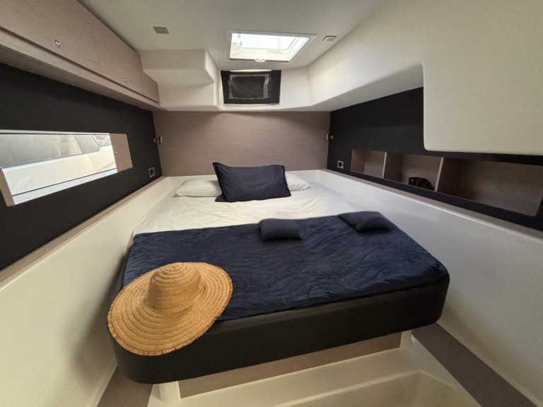 Dufour Dufour Catamarans 48 Sail mieten Sant Antoni de Portmany