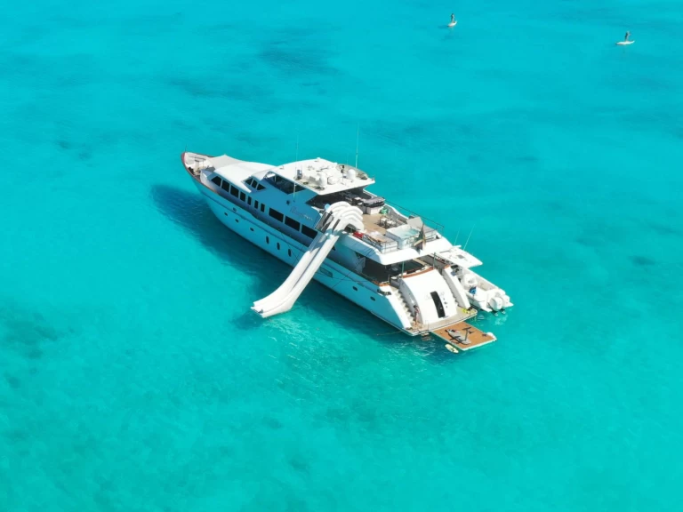 Yacht mieten in St. Martin - Hargrave BEACHFRONT