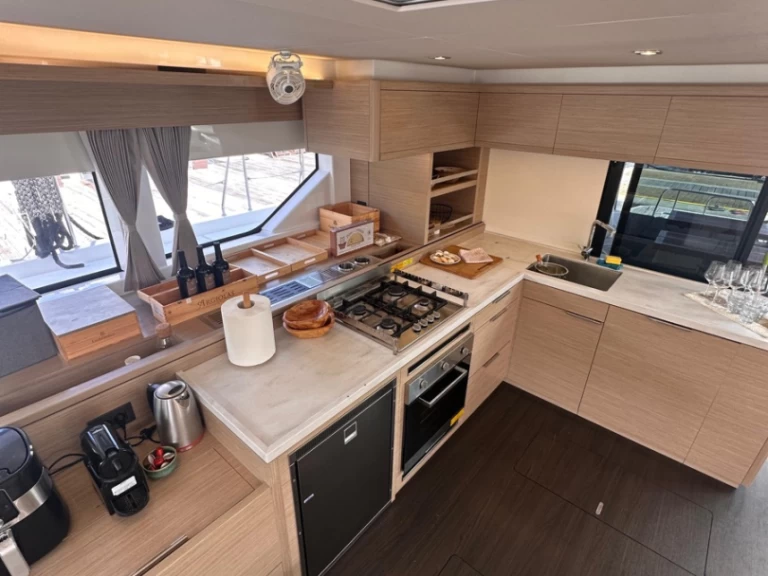 Ein Lagoon Lagoon 55 mieten in Le Marin