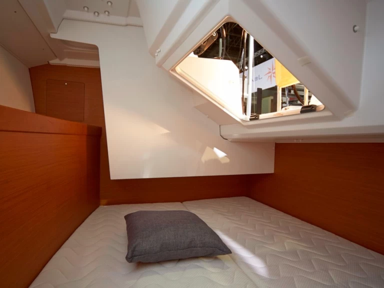 Vermietung Segelboot Jeanneau mit Führerschein