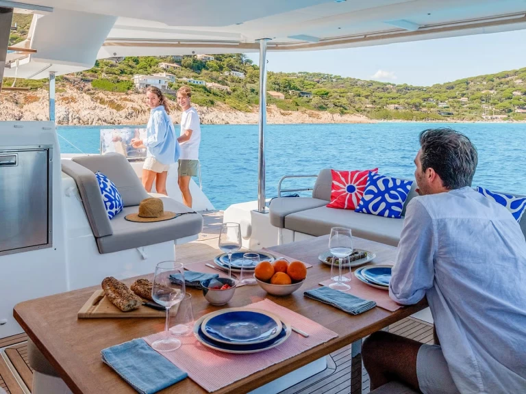 Boot mieten Gouviá günstig Fountaine Pajot FP 44 Quatuor - 4 + 2 cab.