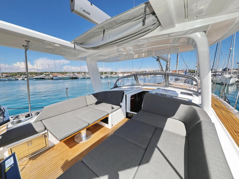 Segelboot mieten in Pirovac zum besten Preis