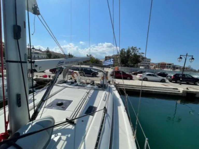 YachtCharter in Lefkáda - Bénéteau Oceanis 40.1 auf SamBoat