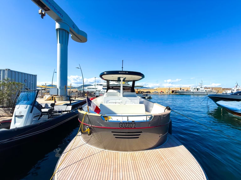 Motorboot mieten in Saint-Tropez - Apreamare Gozzo 35