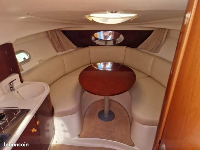 Ein Jeanneau Leader 805 mieten in Frankreich