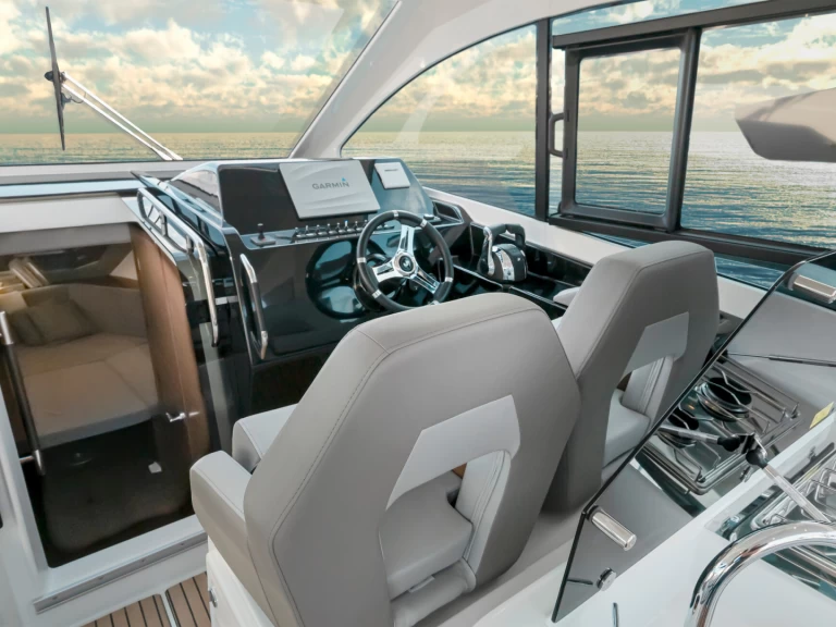 Ein Bénéteau Gran Turismo 32 OB mieten in Barcelona