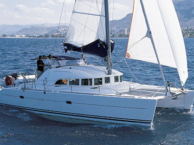 Katamaran mit oder ohne Skipper Lagoon mieten in Empuriabrava