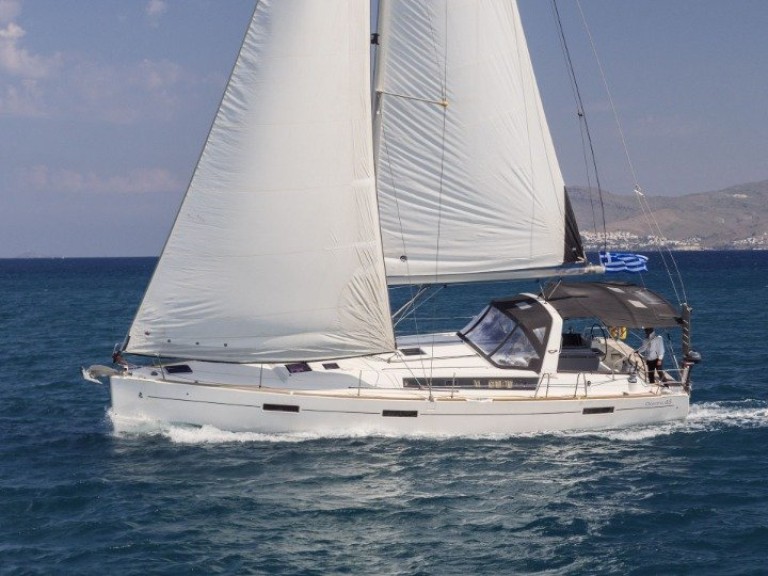 Ein Bénéteau Oceanis 45 mieten in Kos