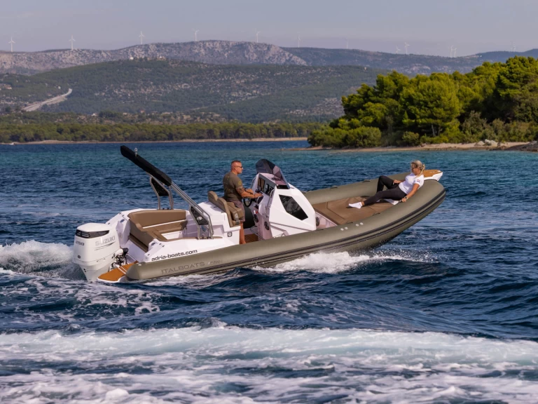 Schlauchboot mit oder ohne Skipper Italboats mieten in Šibenik