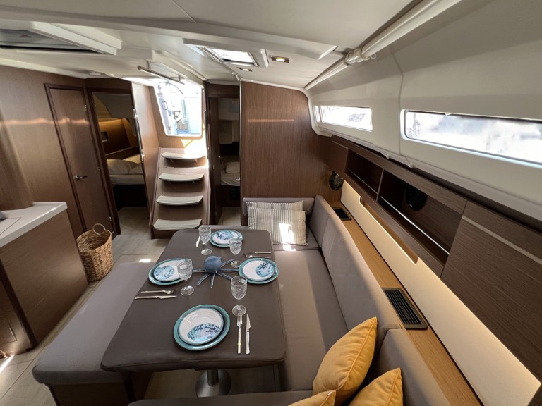 Vermietung Segelboot Bénéteau mit Führerschein