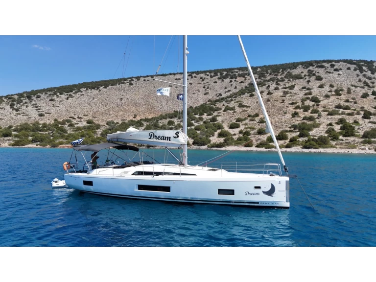 YachtCharter in Álimos - Bénéteau Oceanis 46.1 - 11 berths auf SamBoat