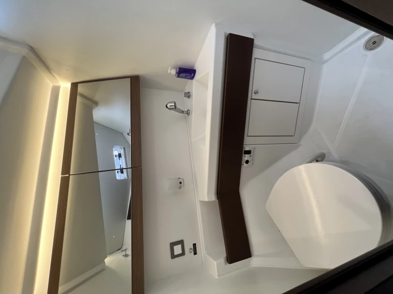 Ein Bénéteau Oceanis 46.1 - 11 berths mieten in Álimos