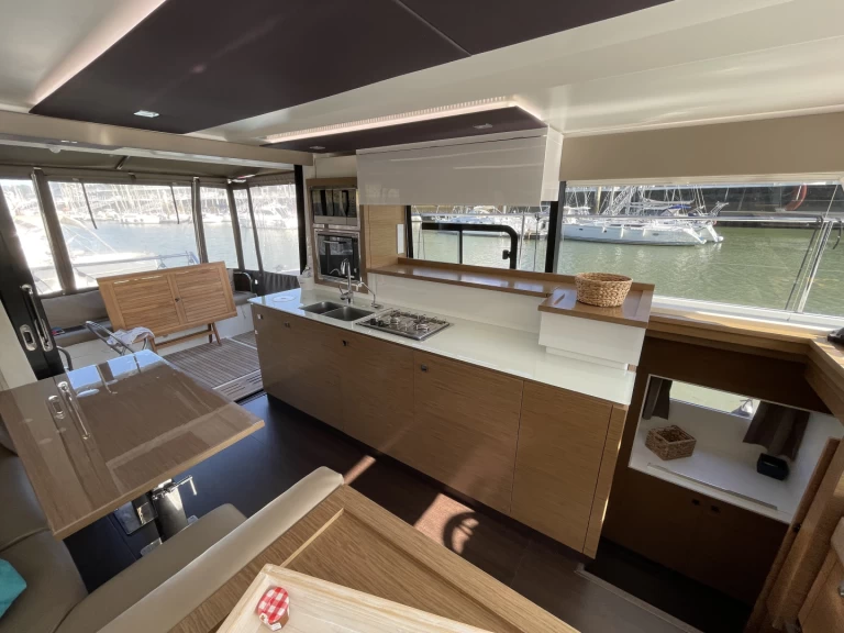 YachtCharter in Cogolin - Fountaine Pajot Fountaine Pajot MY 37 auf SamBoat