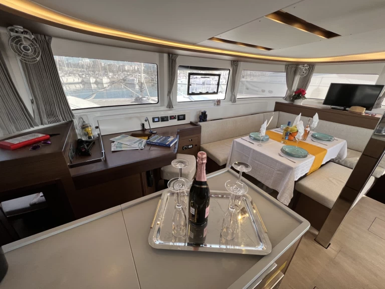 YachtCharter in Paros (Insel) - Lagoon Lagoon 46 auf SamBoat