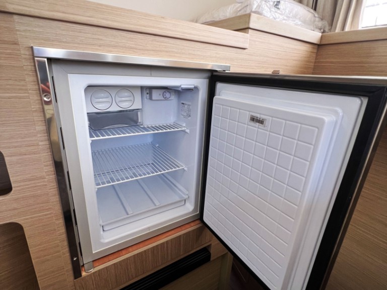 Bootsverleih Lagoon Lagoon 42 Álimos Samboat