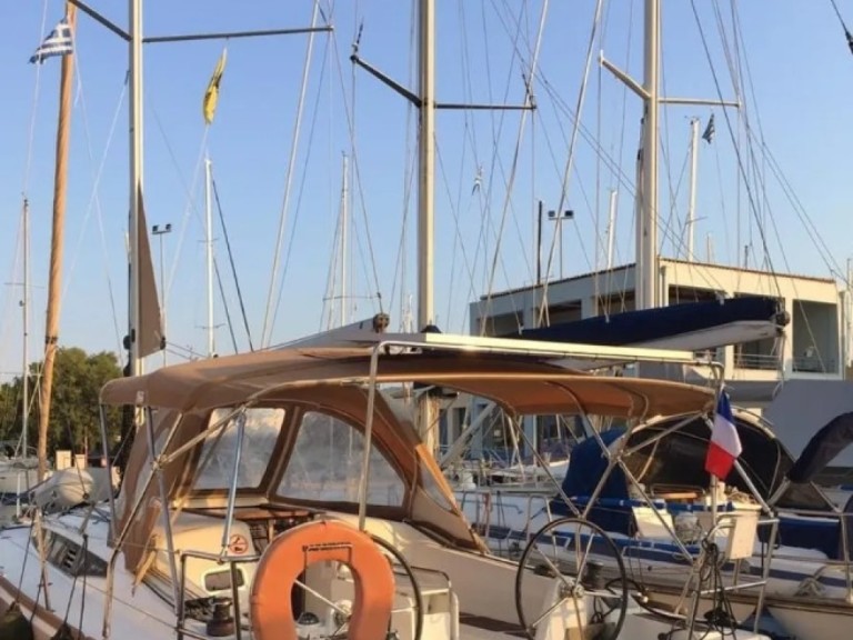 Segelboot mit oder ohne Skipper Jeanneau mieten in Lefkáda