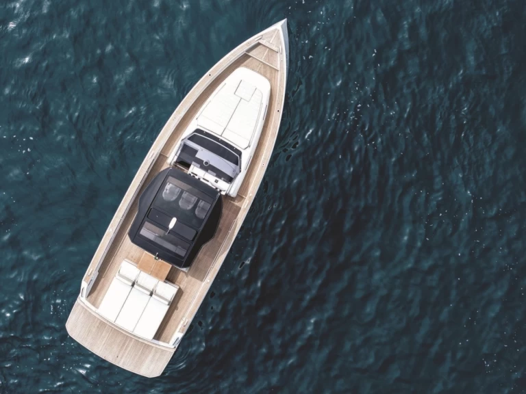 Motorboot mieten in Port de Saint Tropez zum besten Preis