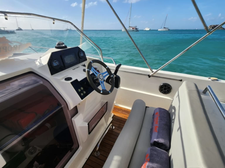 Vermietung Motorboot Pacific Craft mit Führerschein