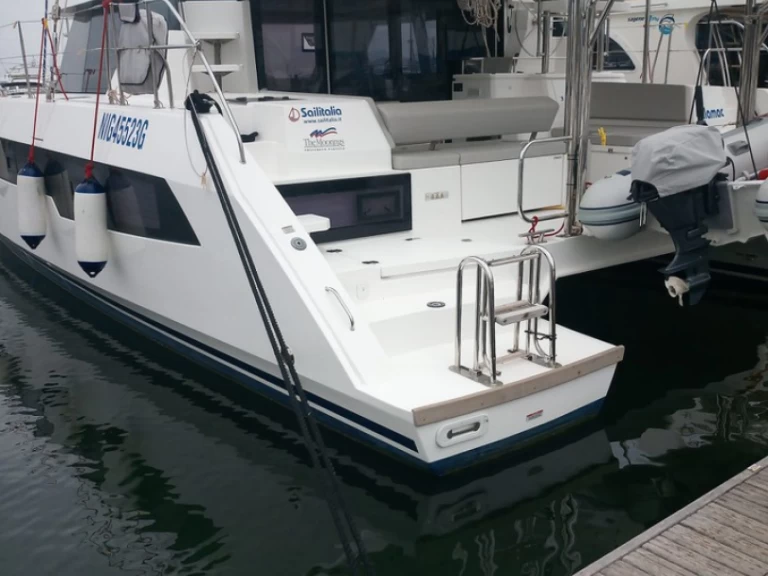 YachtCharter in Cannigione di Arzachena - Leopard Catamarans / Robertson & Caine Leopard 42 - 4 cab. auf SamBoat