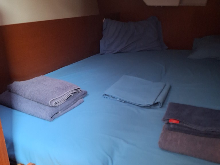 Segelboot mit oder ohne Skipper Bénéteau mieten in Furnari