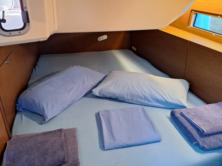 Segelboot mit oder ohne Skipper Bénéteau mieten in Furnari