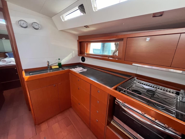 Boot mieten Procida günstig Oceanis 48