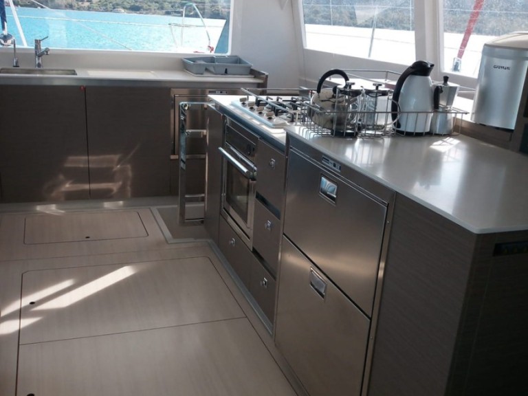 Katamaran mieten in Cannigione di Arzachena - Leopard Catamarans / Robertson & Caine Leopard 50 - 5 + 1 cab