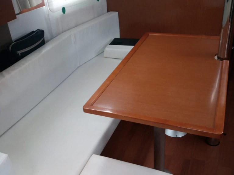 Segelboot mieten in Cannigione di Arzachena - Bénéteau Oceanis 38