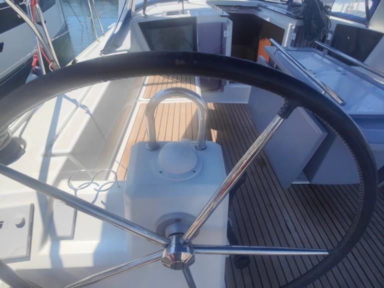 Segelboot mieten in Procida zum besten Preis