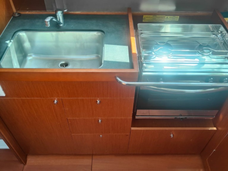 YachtCharter in Procida - Bénéteau Oceanis 41.1 auf SamBoat