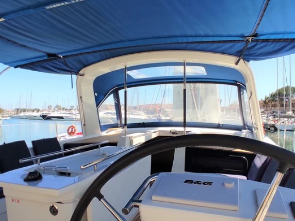 Bootsverleih Bénéteau Oceanis 46.1 Furnari Samboat