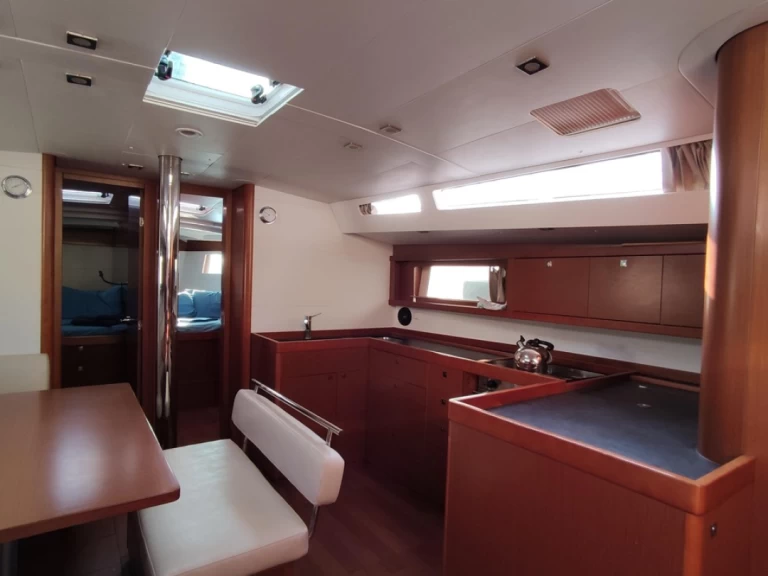 Segelboot mit oder ohne Skipper Bénéteau mieten in Furnari