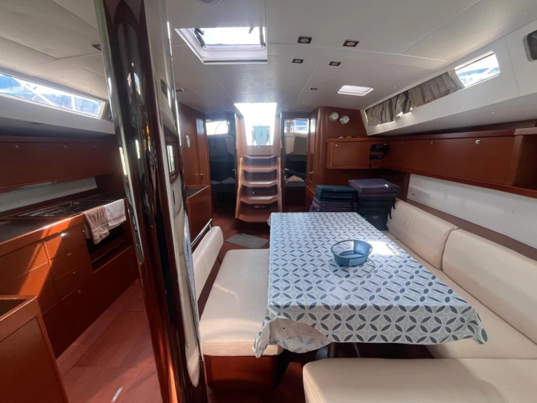 Bénéteau Oceanis 48 mieten Cannigione di Arzachena