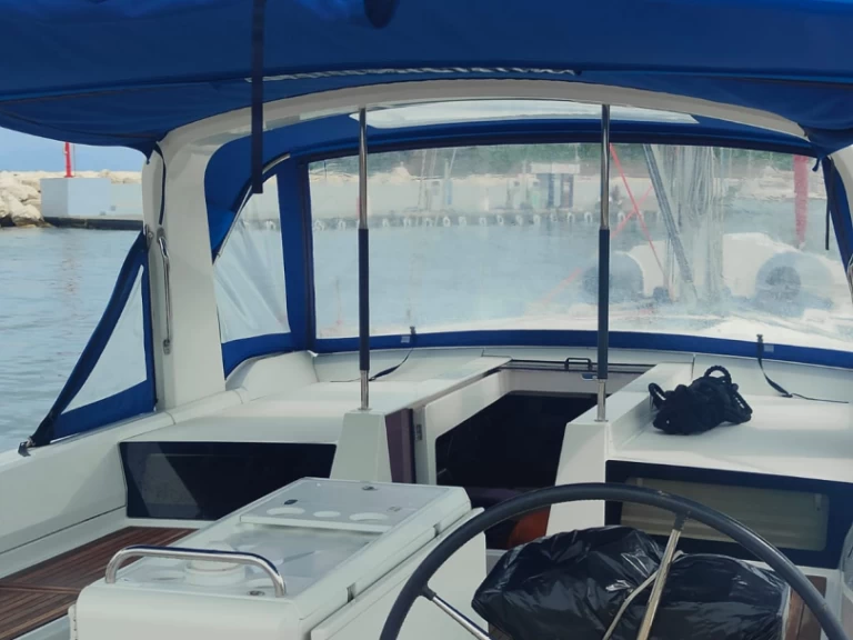 Vermietung Segelboot Bénéteau mit Führerschein