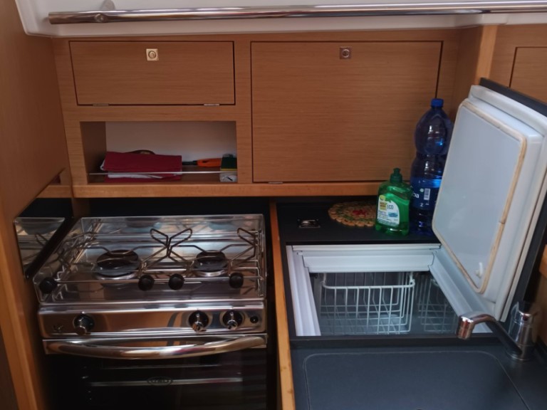 Vermietung Segelboot Jeanneau mit Führerschein