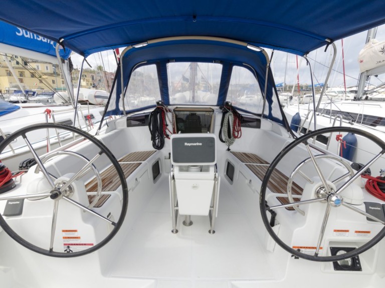 Segelboot mieten in Procida - Jeanneau Sun Odyssey 409