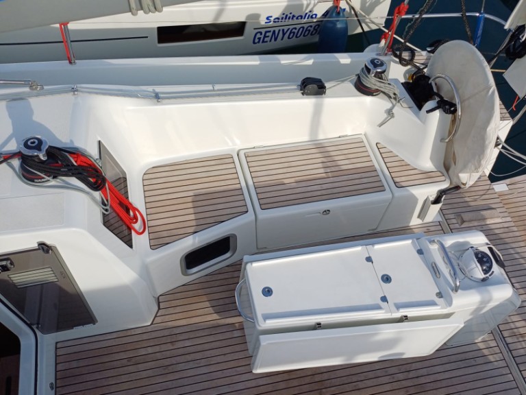 Vermietung Segelboot Jeanneau mit Führerschein