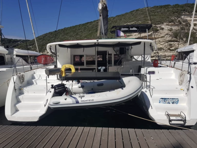 YachtCharter in Figari - Lagoon LAGOON 450 S  auf SamBoat