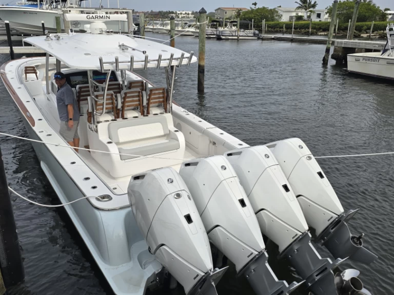 Motorboot mieten in West Palm Beach zum besten Preis