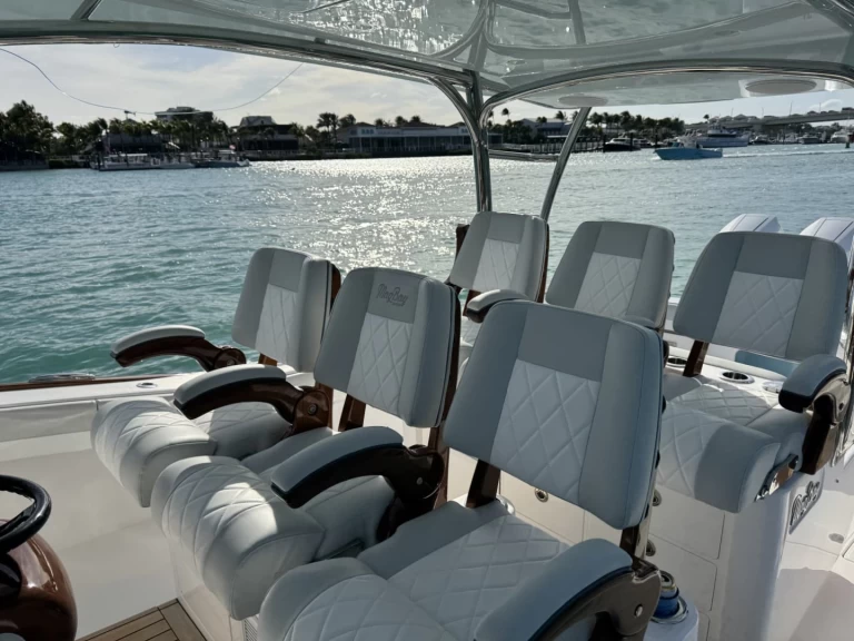 Motorboot mieten in West Palm Beach zum besten Preis