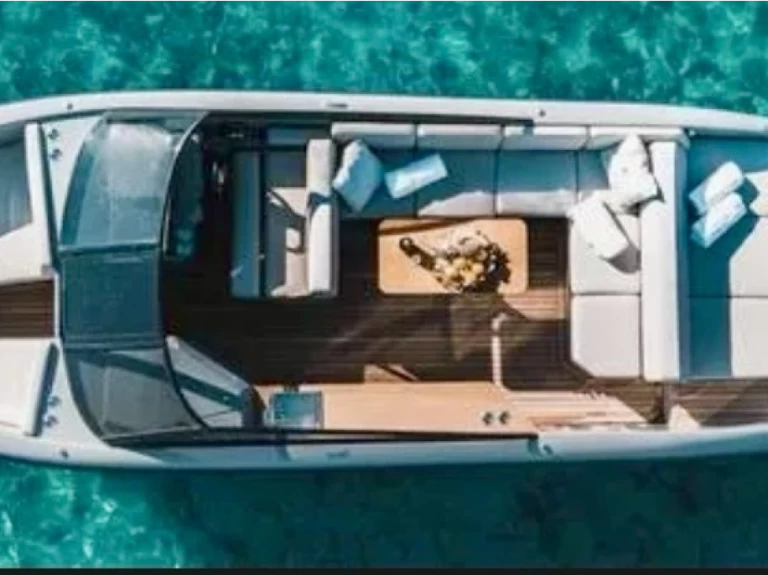 Rand Supreme 27 mieten Riviera Beach