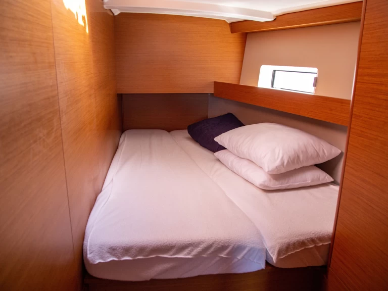 Bootsverleih Jeanneau Sun Odyssey 490 Benítses Samboat