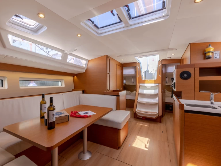 Bootsverleih Jeanneau Sun Odyssey 490 Piso Livadi Samboat