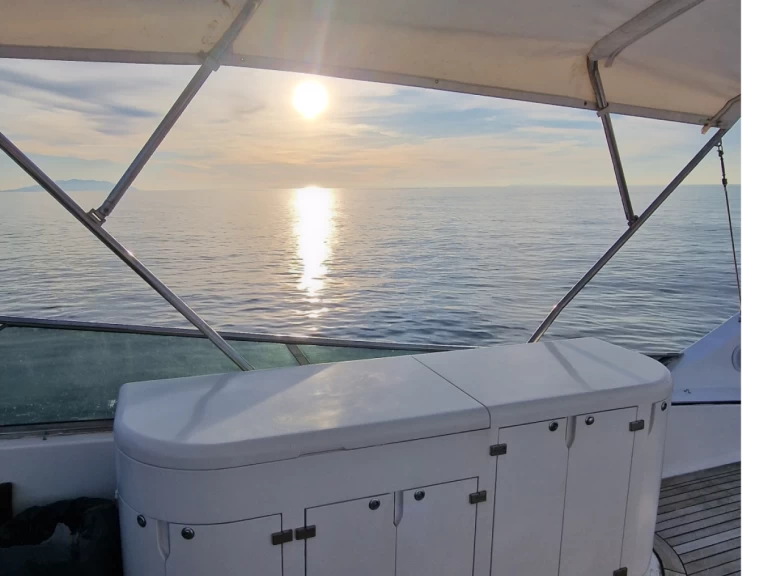 Yacht mit oder ohne Skipper Maiora mieten in San Vincenzo