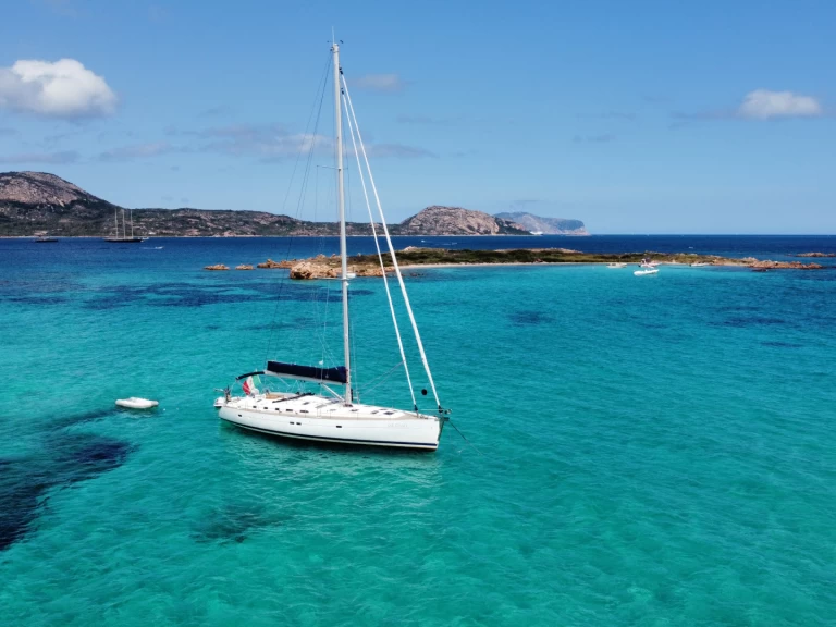 Bootsverleih Bénéteau Oceanis 523 Clipper Golfo Aranci Samboat