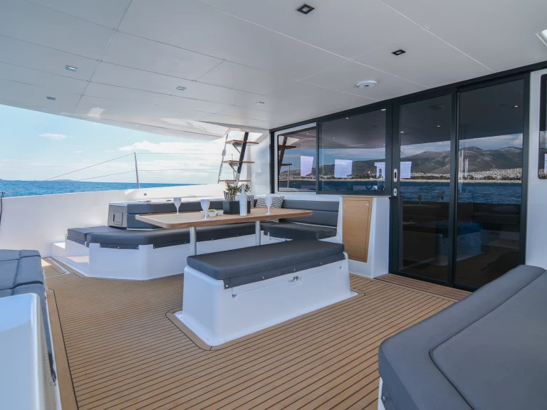 Bootsverleih Dufour Dufour Catamarans 48 Sail Álimos Samboat