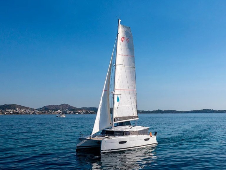 YachtCharter in Lavrion - Fountaine Pajot Astrea 42 auf SamBoat