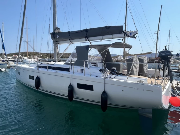 Vermietung Segelboot Bénéteau mit Führerschein