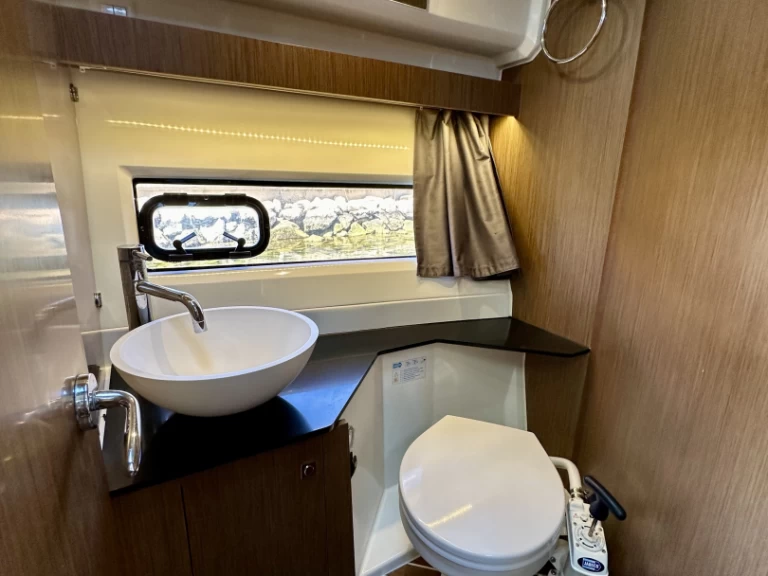 Motorboot mieten in Drage zum besten Preis